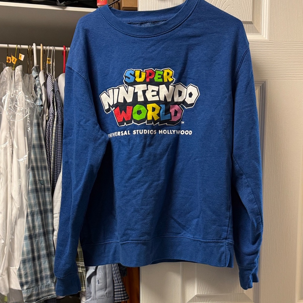 Super Nintendo World sweatshirt